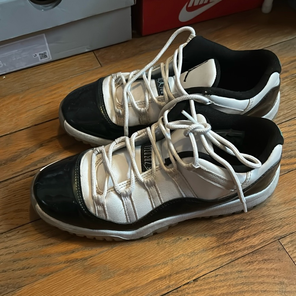 jordan 11